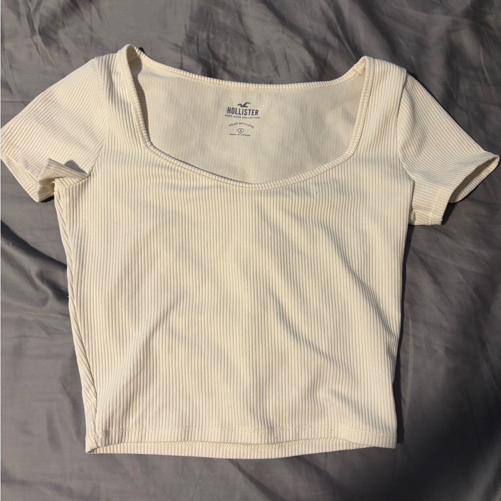 Hollister Cream Crop top